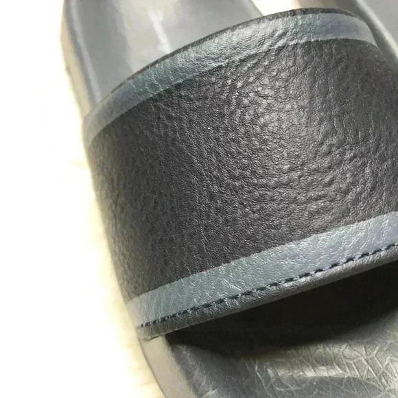 Tommy Bahama Sandals Black & Grey Size 10/11 - Picture 7 of 11